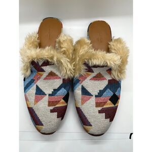 Universal Thread Litzy Aztec Printed‎ Slip-On Mules Faux Fur Trim Womens 8.5